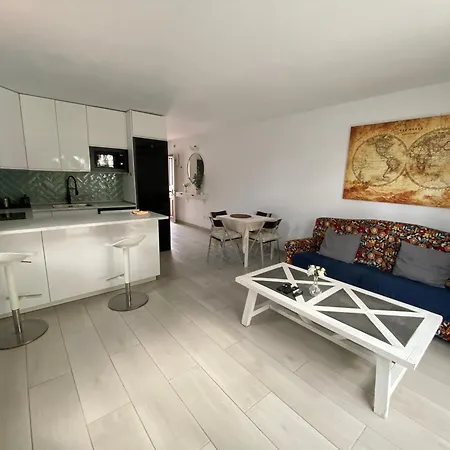 Casa Carmen Teguisol * Коста-Тегисе